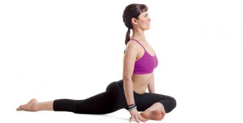 10 Yoga Poses That Will Make You Feel Gorgeous