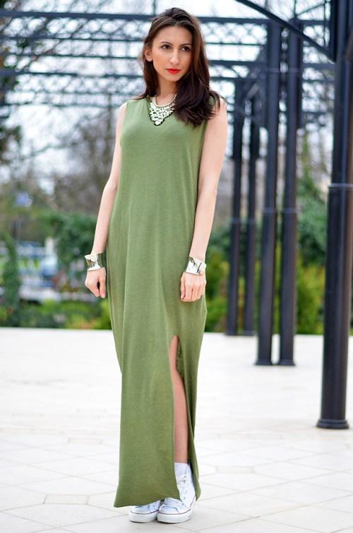 maxi dress and shoes